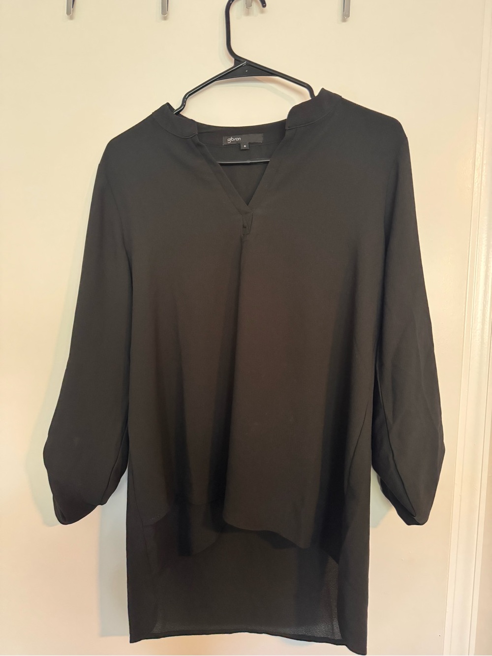 Gibson Black V-Neck Long Sleeve Tunic Top
